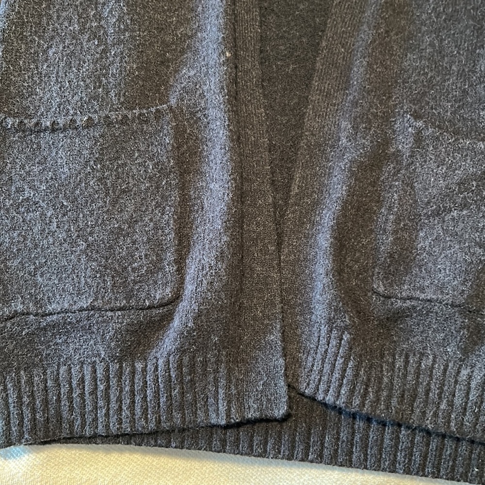 Cardigan - Picture 3 of 3